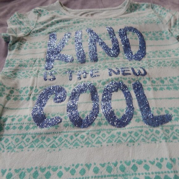 *Loved* Arizona jean Co Short Sleeve Top - Picture 2 of 6